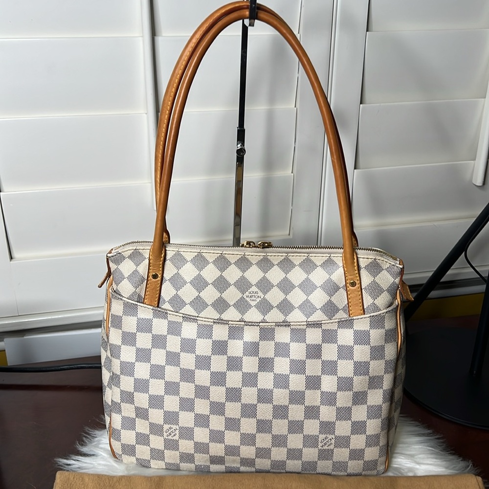 Louis Vuitton - Louis Vuitton Figheri PM Shoulder Bag Pre-Loved Great Condition - Picture 4 of 17